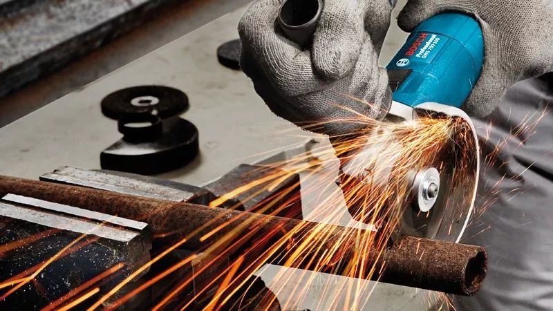 Угловая шлифмашина Bosch GWS 750 S Professional с регулировкой 26895 фото