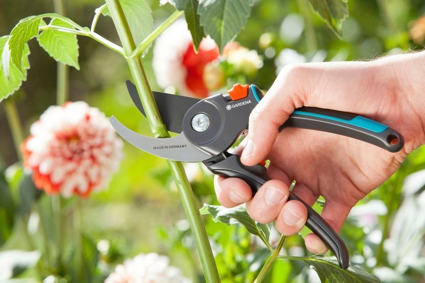 Секатор GARDENA Comfort B/M обвідний 24мм (08904-20.000.00) 53100 фото