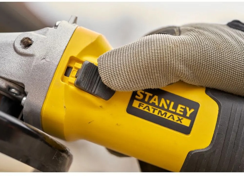 Шлифмашина угловая STANLEY FATMAX FMEG225VS 52520 фото