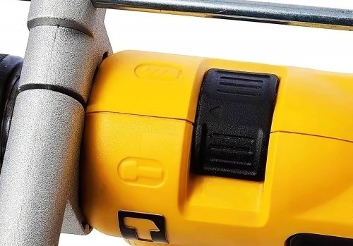 Дриль ударна DeWalt DWD024 36135 фото